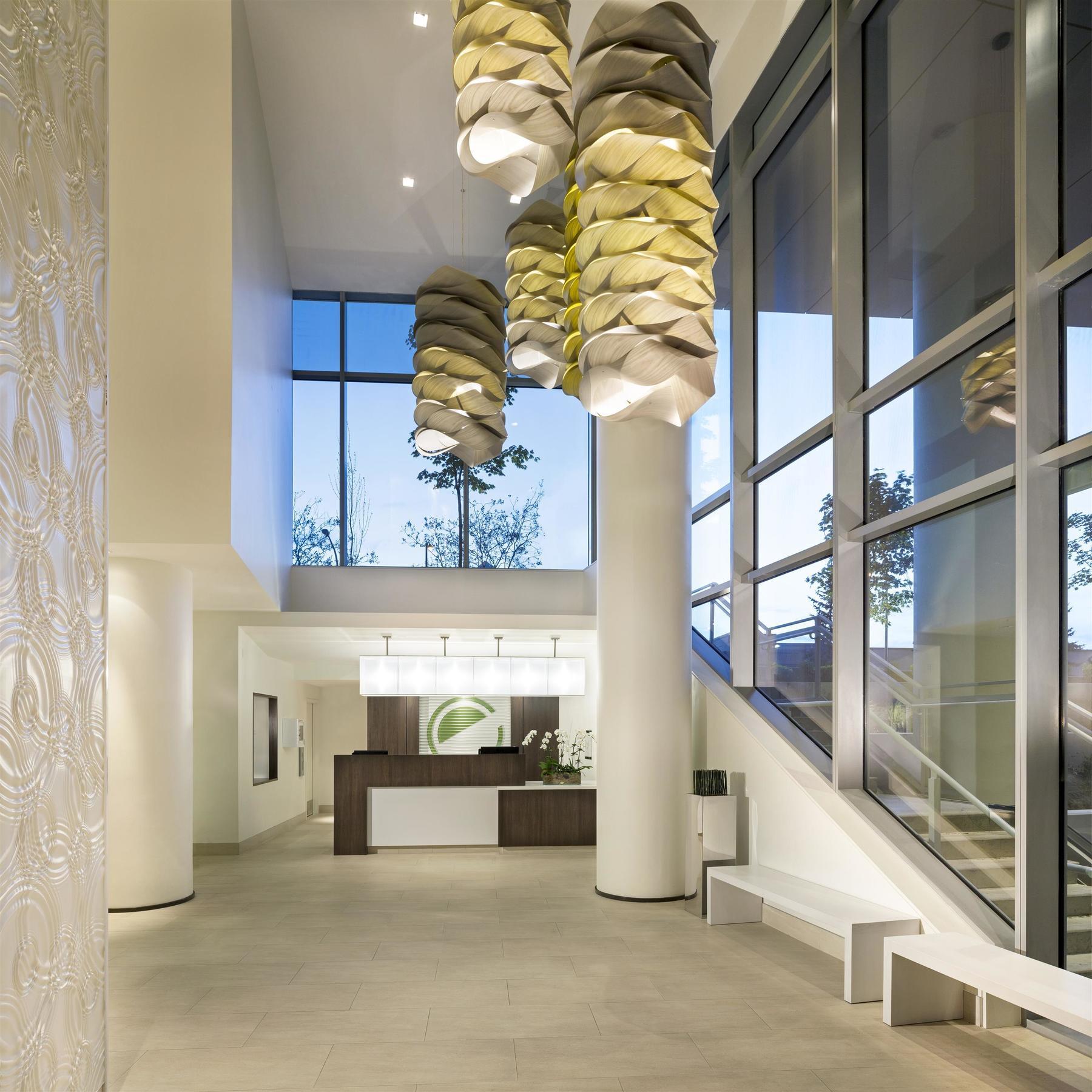 Element By Westin Vancouver Metrotown Бернаби Экстерьер фото
